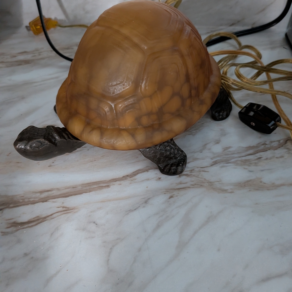 Turtle Shaped Lamp with Amber Shell - Picture 2 of 2